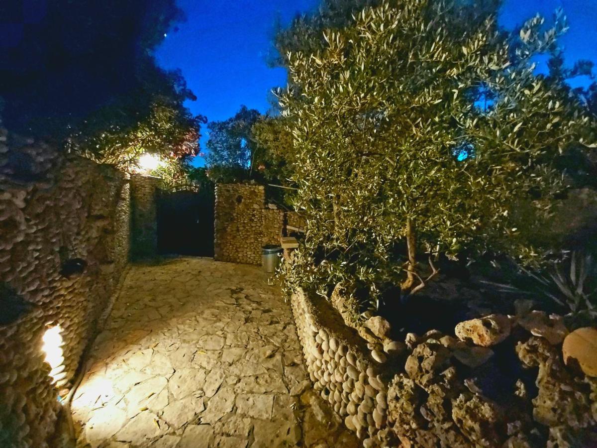 Villa Nadalina Сутоморе Экстерьер фото
