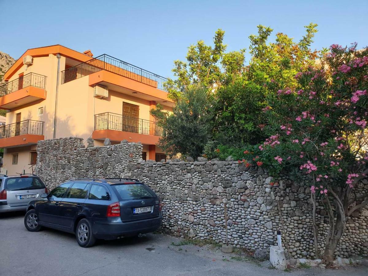 Villa Nadalina Сутоморе Экстерьер фото